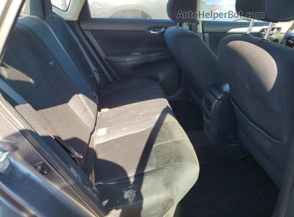3N1AB7AP0JY208196 2018 NISSAN SENTRA Charcoal Widok tylnych siedzeń