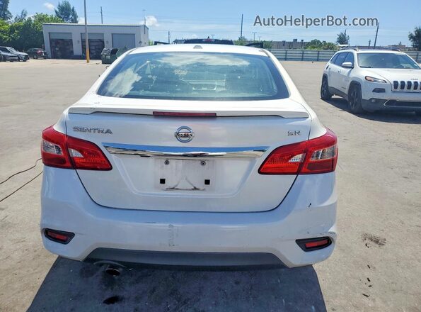 3N1AB7AP0JY211809 2018 NISSAN SENTRA White უკანა ხედი