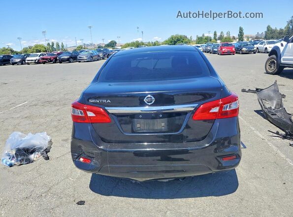 3N1AB7AP0JY213446 2018 NISSAN SENTRA Black უკანა ხედი