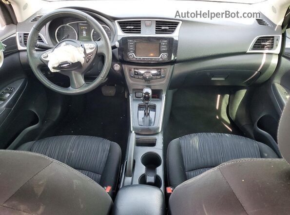 3N1AB7AP0JY230439 2018 NISSAN SENTRA Gray Vista del salpicadero
