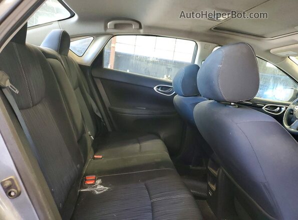 3N1AB7AP0JY233020 2018 NISSAN SENTRA Gray Rear seats view