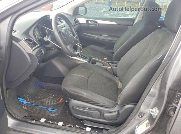 3N1AB7AP0JY290690 2018 NISSAN SENTRA Серый Вид салона спереди