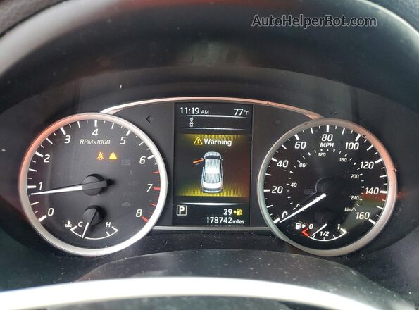 3N1AB7AP0JY290690 2018 NISSAN SENTRA Серый Вид щитка приборов