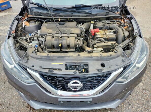 3N1AB7AP0JY337412 2018 NISSAN SENTRA Gray Вид задньої частини салону