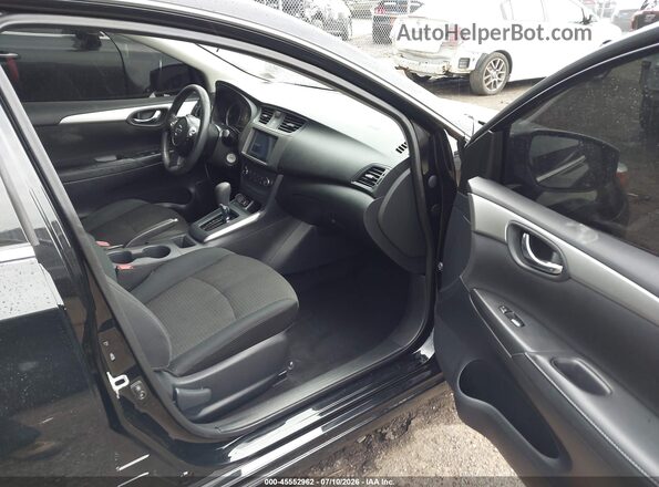 3N1AB7AP0KY284969 2019 NISSAN SENTRA Черный Вид салона спереди