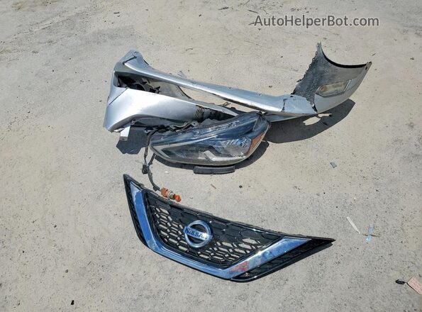 3N1AB7AP0KY294191 2019 NISSAN SENTRA Silver Engine compartment view