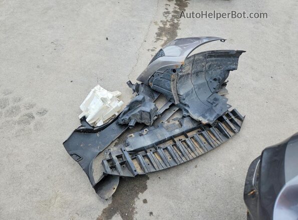 3N1AB7AP1GY214890 2016 NISSAN SENTRA Gray Vista del compartimento del motor