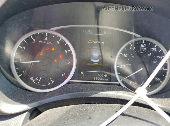 3N1AB7AP1HY223364 2017 NISSAN SENTRA Red Вид щитка приладів