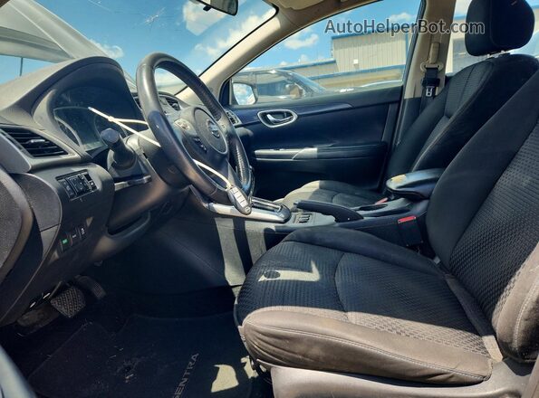 3N1AB7AP1HY254923 2017 NISSAN SENTRA Silver Widok wnętrza z przodu