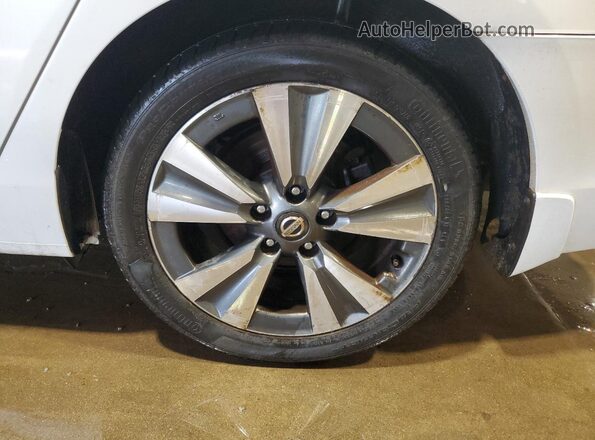 3N1AB7AP1HY391764 2017 NISSAN SENTRA White 
