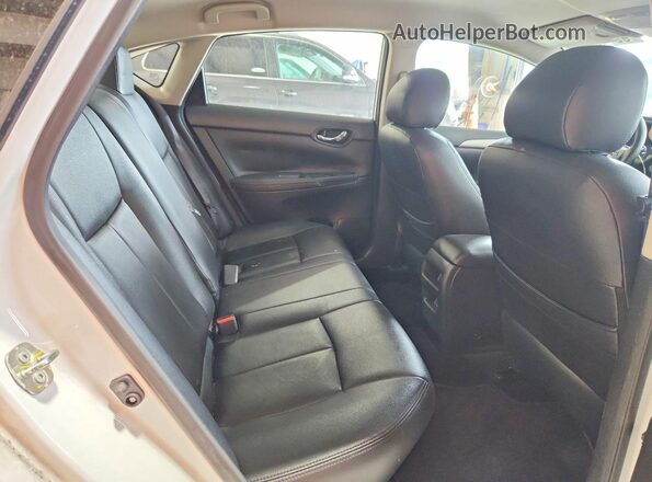 3N1AB7AP1HY408627 2017 NISSAN SENTRA White Widok tylnych siedzeń