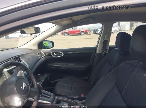 3N1AB7AP1JL631298 2018 NISSAN SENTRA Gray Vista interior delantera