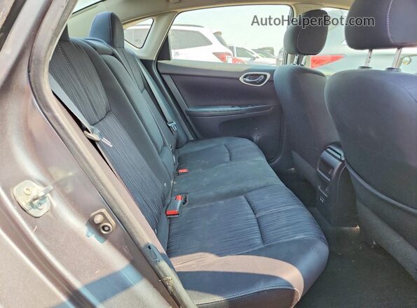 3N1AB7AP1JL663765 2018 NISSAN SENTRA Gray Rear seats view