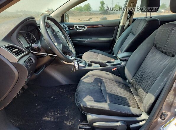3N1AB7AP1JL663765 2018 NISSAN SENTRA Gray Front interior view