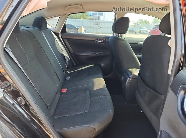 3N1AB7AP1JY271534 2018 NISSAN SENTRA Black Rear seats view