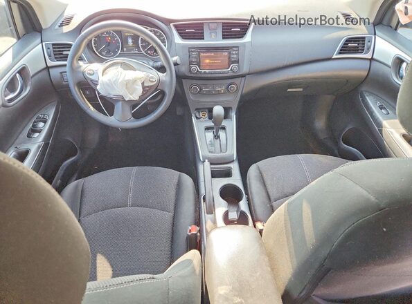 3N1AB7AP1JY271534 2018 NISSAN SENTRA Black Dashboard view