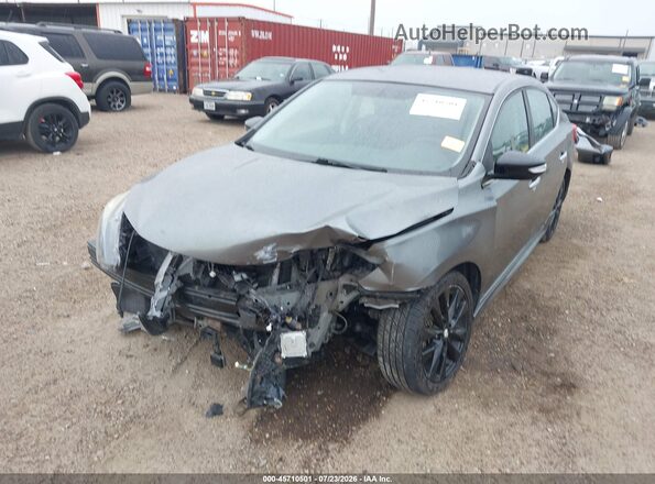 3N1AB7AP1JY274319 2018 NISSAN SENTRA Gray Widok z przodu