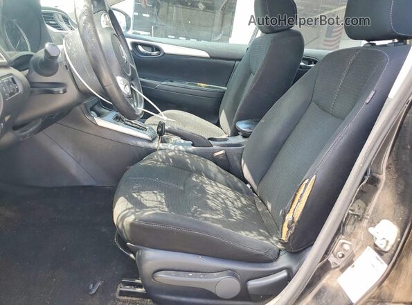 3N1AB7AP1JY286244 2018 NISSAN SENTRA Black Вид салону спереду