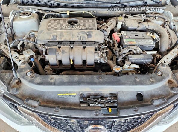 3N1AB7AP1JY286440 2018 NISSAN SENTRA White Սալոնի հետևի տեսք