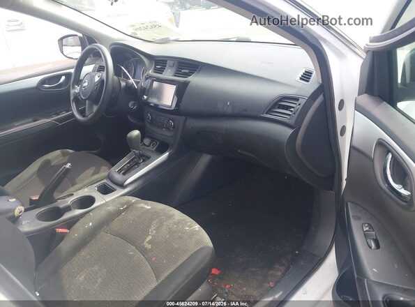3N1AB7AP1KY237322 2019 NISSAN SENTRA White Widok wnętrza z przodu