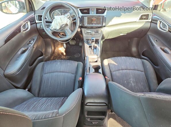 3N1AB7AP1KY271342 2019 NISSAN SENTRA Red Widok deski rozdzielczej