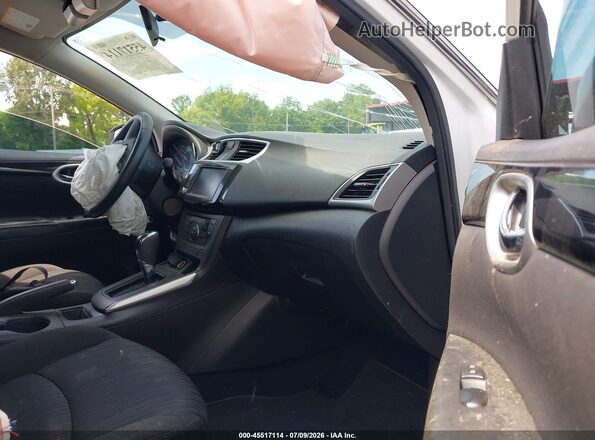 3N1AB7AP1KY283538 2019 NISSAN SENTRA Белый Вид салона спереди