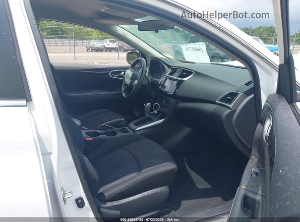 3N1AB7AP1KY287105 2019 NISSAN SENTRA White Вид салону спереду