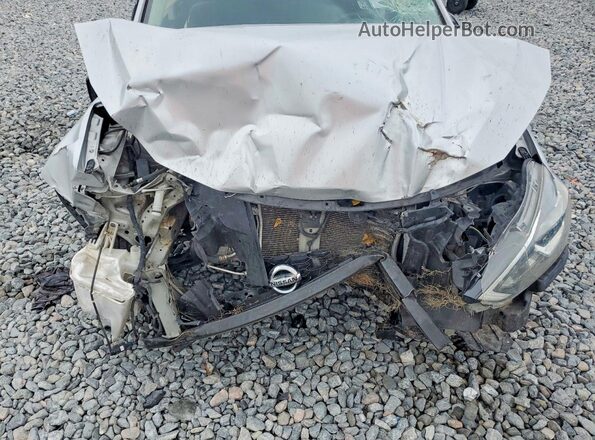 3N1AB7AP1KY351725 2019 NISSAN SENTRA Silver Սալոնի հետևի տեսք