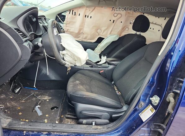 3N1AB7AP1KY382277 2019 NISSAN SENTRA Blue Вид салону спереду
