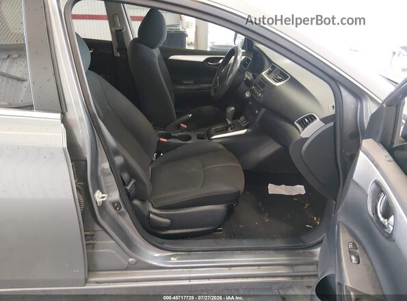 3N1AB7AP2HY233689 2017 NISSAN SENTRA Серый Вид салона спереди