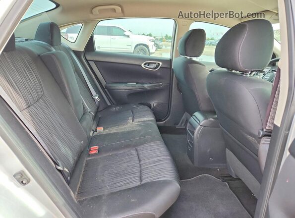 3N1AB7AP2HY274100 2017 NISSAN SENTRA Серебряный Вид задних сидений
