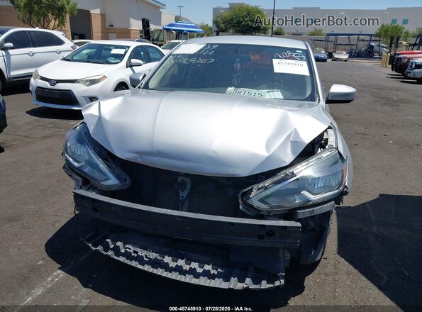 3N1AB7AP2HY319343 2017 NISSAN SENTRA Silver Widok z przodu