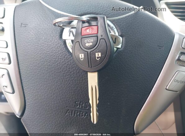 3N1AB7AP2HY332318 2017 NISSAN SENTRA White Вид панелі приладів
