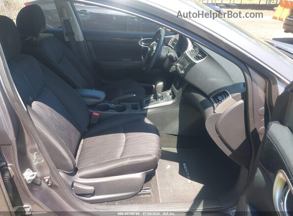 3N1AB7AP2JL634372 2018 NISSAN SENTRA Gray Սալոնի դիմացի տեսք