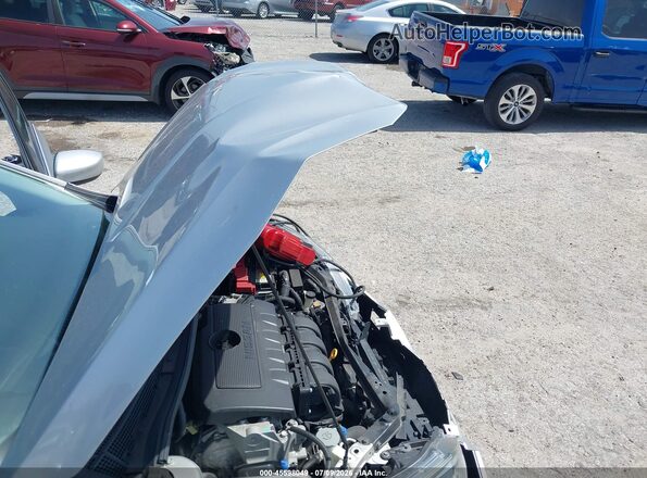 3N1AB7AP2JY232743 2018 NISSAN SENTRA Silver Вид спереду