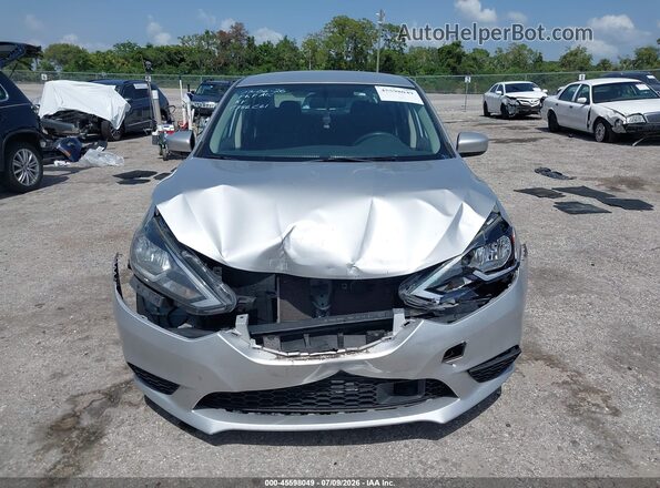 3N1AB7AP2JY232743 2018 NISSAN SENTRA Silver Вид щитка приладів