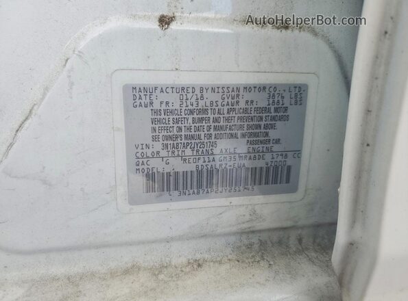3N1AB7AP2JY251745 2018 NISSAN SENTRA White Вид підкапотного простору