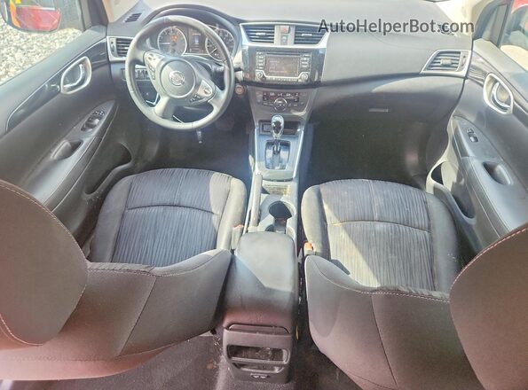 3N1AB7AP2JY284292 2018 NISSAN SENTRA Красный Вид панели приборов