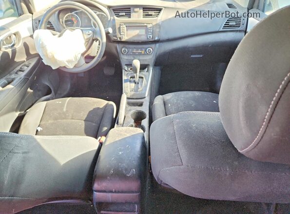 3N1AB7AP2KY214955 2019 NISSAN SENTRA White Widok deski rozdzielczej