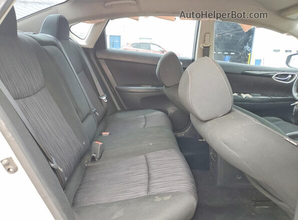 3N1AB7AP2KY436251 2019 NISSAN SENTRA Silver Rear seats view