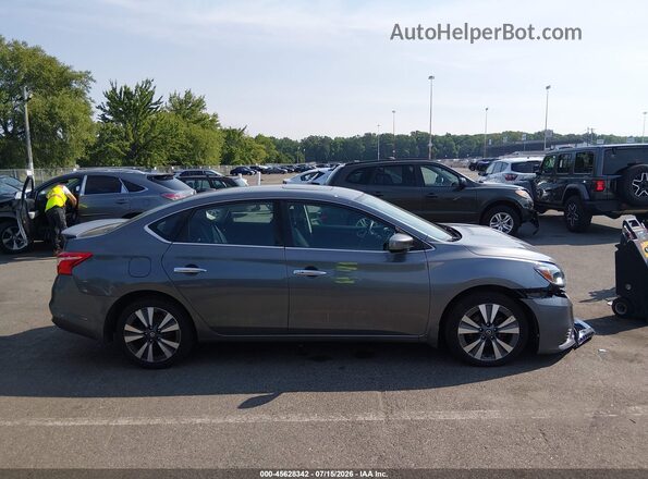 3N1AB7AP2KY455463 2019 NISSAN SENTRA Gray Widok wnętrza z tyłu