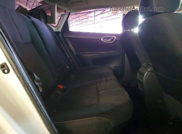 3N1AB7AP3GL672377 2016 NISSAN SENTRA Белый Вид задних сидений