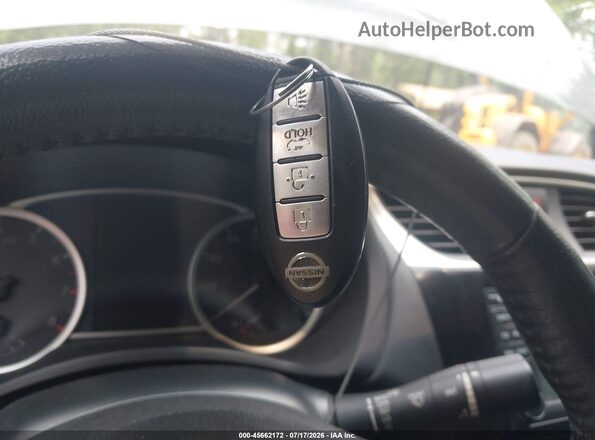 3N1AB7AP3GY223476 2016 NISSAN SENTRA Gray Widok deski rozdzielczej
