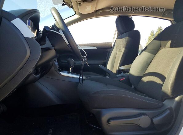 3N1AB7AP3HY247701 2017 NISSAN SENTRA White Front interior view
