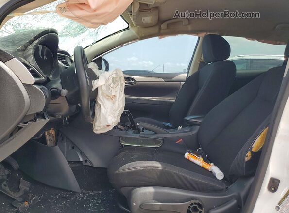 3N1AB7AP3HY256060 2017 NISSAN SENTRA Two Tone Front interior view