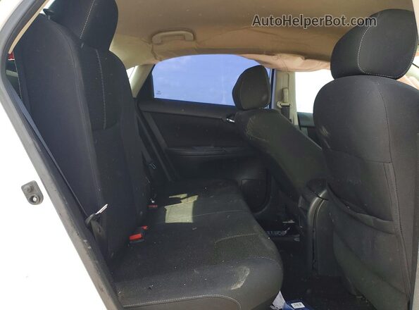 3N1AB7AP3HY256060 2017 NISSAN SENTRA Two Tone Rear seats view