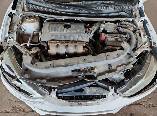 3N1AB7AP3HY276034 2017 NISSAN SENTRA White Widok wnętrza z tyłu