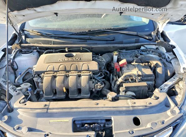 3N1AB7AP3HY300980 2017 NISSAN SENTRA Белый Вид задней части салона