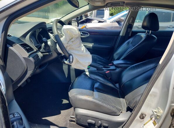 3N1AB7AP3HY336751 2017 NISSAN SENTRA Silver Front interior view