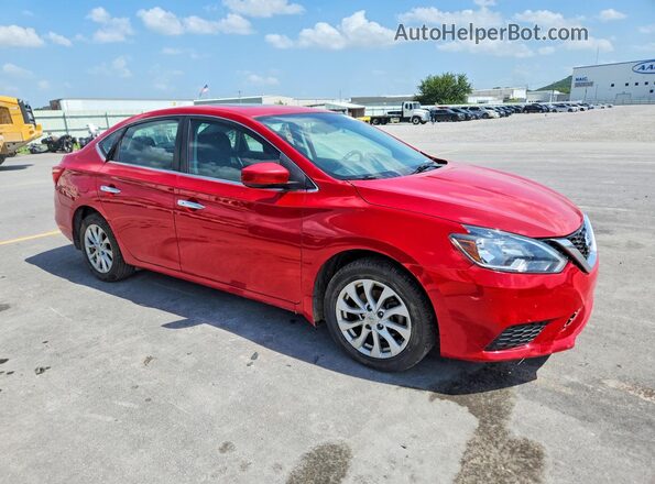 3N1AB7AP3JY259062 2018 NISSAN SENTRA Red Front right